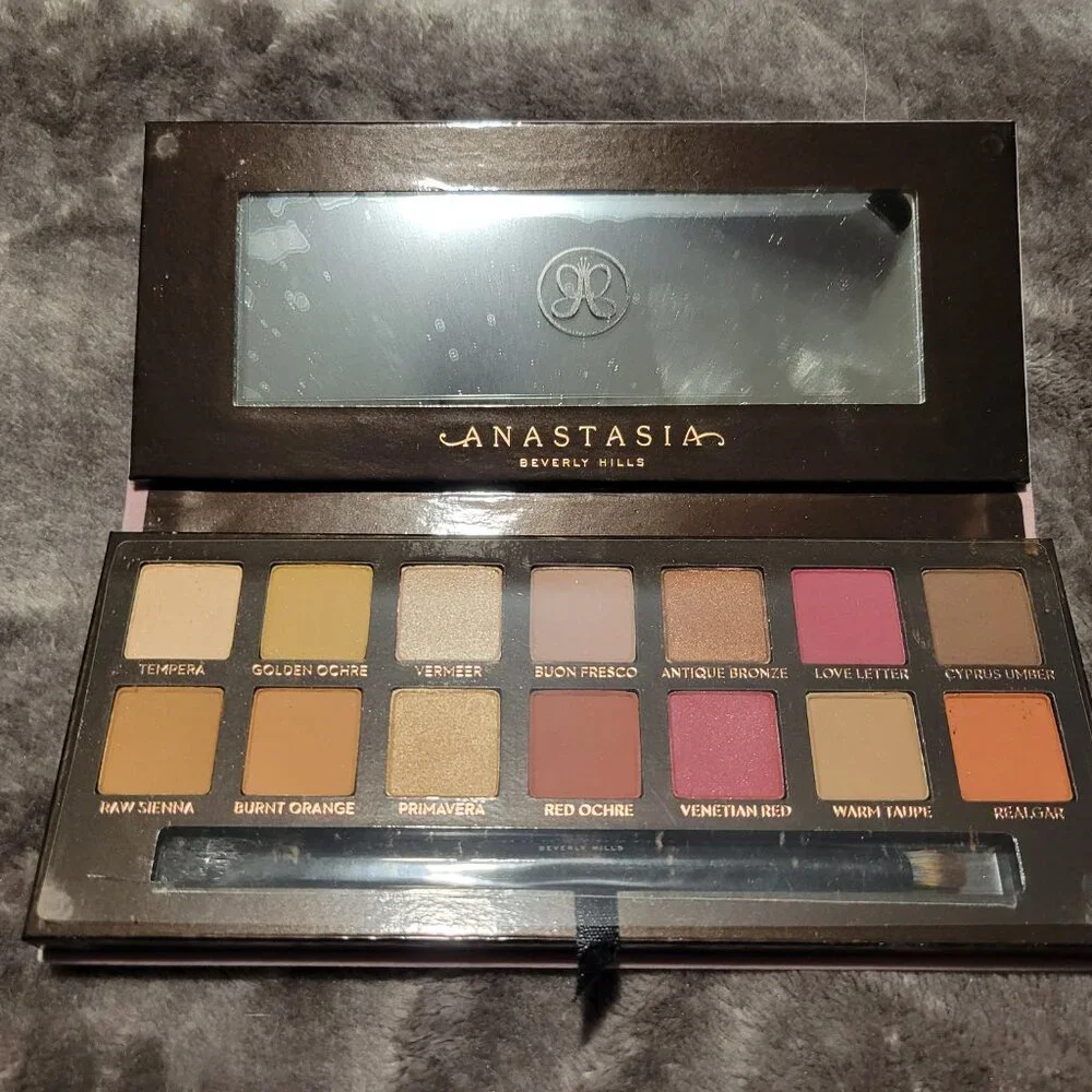 Anastasia Beverly Hills Modern Renaissance Palette - Picture 3 of 4